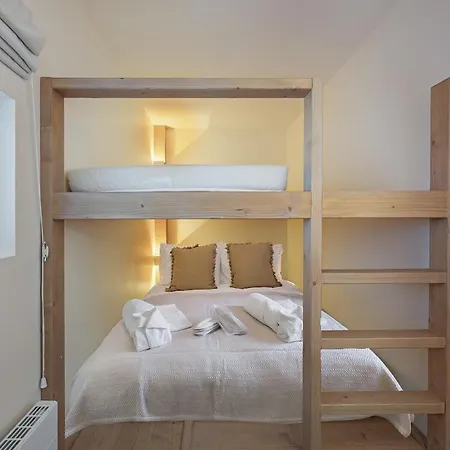 Апартаменты 1850 - 3 Bedrooms, Balcony, Ski-in Ski-out Куршевель